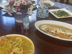 -小陆莲花蟹园农家乐(莲花岛店)