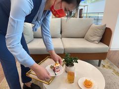 -上海宝宁宝马4S店