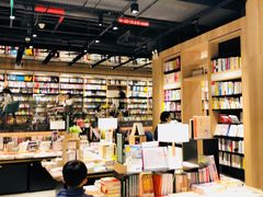-覔书店(壹方城店)