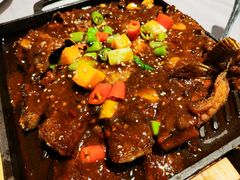 -彩云天云南餐厅