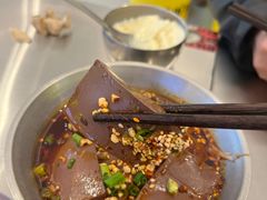 -蓉三少冒烤鸭·四川小吃集(北京首店)