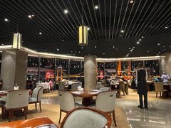 -武汉世茂希尔顿酒店·汇·全日餐厅