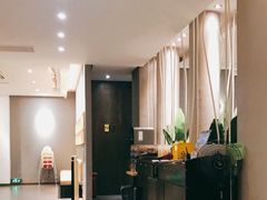 -莲餐厅·湖北菜·潜江小龙虾店(愚园路店)
