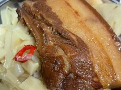 焢肉飯-金峰卤肉饭