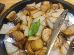 橄榄油三种蘑菇-九十九顶毡房(阜石路店)