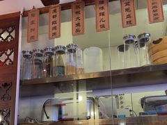 -川流不息·地道川菜·小龙虾(新松江路店)