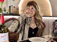 -Mark&Mars Restaurant