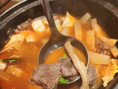 襄阳砂锅牛三鲜-莲餐厅·湖北菜·藕汤是头牌(愚园路店)