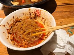 -万记麻辣烫国展总店