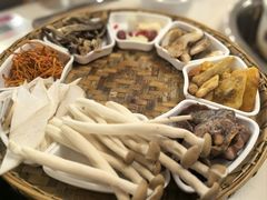 -土连锅·现熬养生汤锅(梁家巷店)