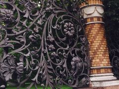 -滴血救世主教堂