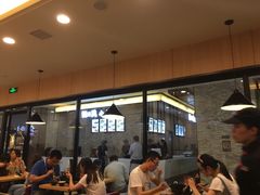 等位区-大鼓米线(浦东长泰店)