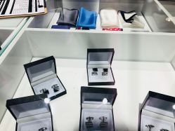-优刻西服西装定制(金轮国际广场店)