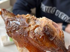 -淀山湖服务区餐厅