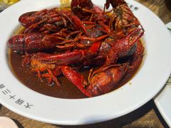 -叶派龙虾•招牌香辣蟹·海鲜(中海国际店)