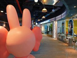 -尚羽华东接发美发店