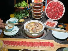 -旺晖本帮骨头煲·深夜火锅(梅园路店)