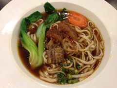 -康师傅私房牛肉面(马泉营奥莱店)