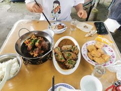 -老太婆饭店(新富路店)