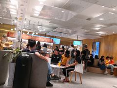 -奈雪的茶(湖滨银泰in77C区PRO店)