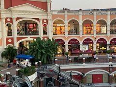 -佛罗伦萨小镇广佛名品奥特莱斯(疏港路店)