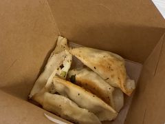 -鱼你在一起(奉贤宝龙城广场店)