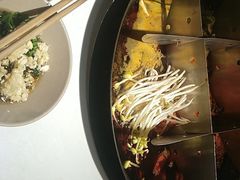 -岗上渣渣老火锅(两路口店)