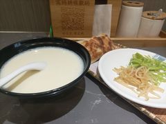 -高玛纳驴肉火烧(一世界店)