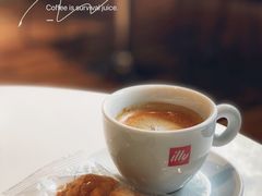 -莎琳娜食品有限公司·蛋糕店