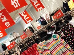 -H&M(华润万象城店)