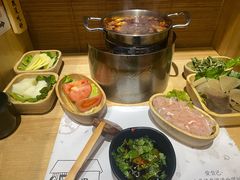 -独食火锅·半米屋台(直营总店)