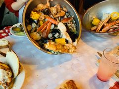-The Crab Pot Seattle
