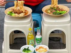 -方铲铲·成都板凳面(滨江银泰店)
