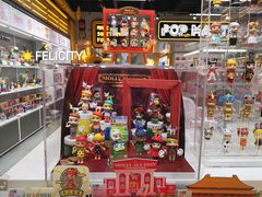 -泡泡玛特POPMART(上海环球港店)