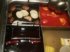 -海底捞火锅鲜切牛肉主题店(长寿路店)