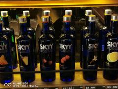 -COMMUNE幻师(上邦百汇城店)