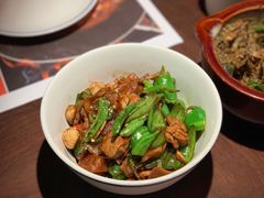 辣椒炒肉-小隐人家(乐松店)