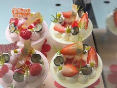 -花花卷卷·鲜食蛋糕(泉屋店)