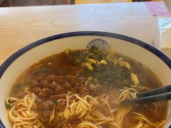 -禧凰·老上海白斩鸡辣肉面店