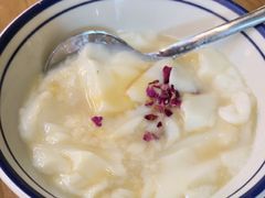 -云阿蛮云南生烫牛肉米线(奉贤路店)