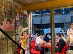 -BHC炸鸡(明洞总店)