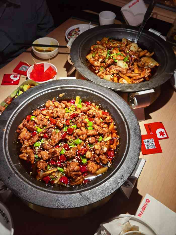 六月雪干锅(凯德天府店)-"[得意]总体:没有吃过还是可以来试试的.