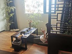 -AI住未来酒店(西安钟鼓楼五路口地铁站店)