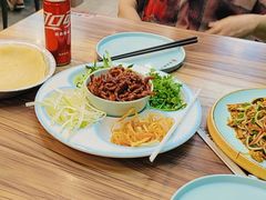 -合合春饼·酱骨·东北菜(潘家园店)