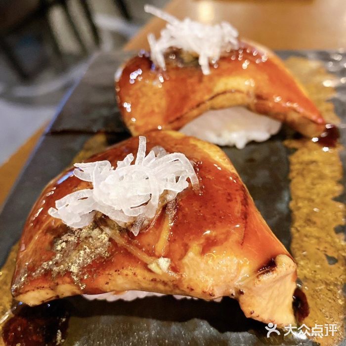 魔丼屋(日月光店)鹅肝寿司图片