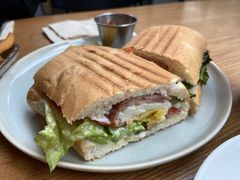 烤蔬菜帕尼尼三明治-HELLO 27 意面·沙拉·帕尼尼