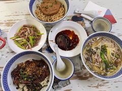 -沪西老弄堂面馆(定西路店)