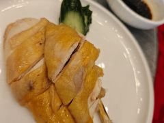 -侬佳蒸菜馆(听潮店)