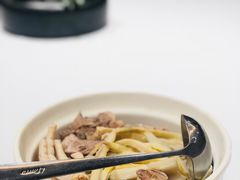 笋尖老鸭汤-海逸海鲜酒家(古北店)