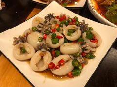 -臻鲜燕海鲜融合餐厅(金陵style店)